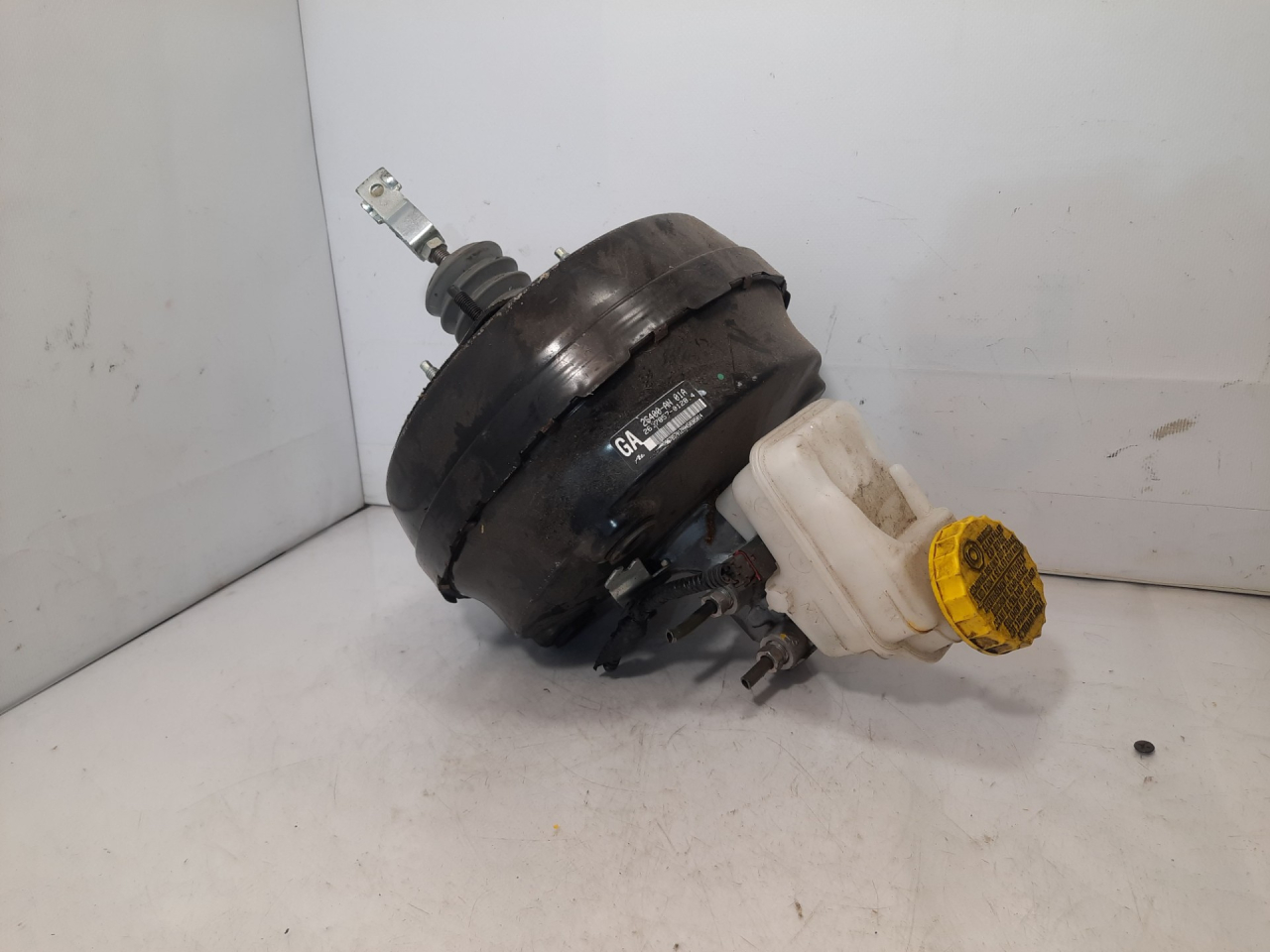 цилиндр тормозной главный Subaru Outback 6 поколение 2020, 2.4 л., бензин, АКПП, серый, внедорожник 5 дв., полный привод, 26400AN01A, 26449AL03A - фото №1