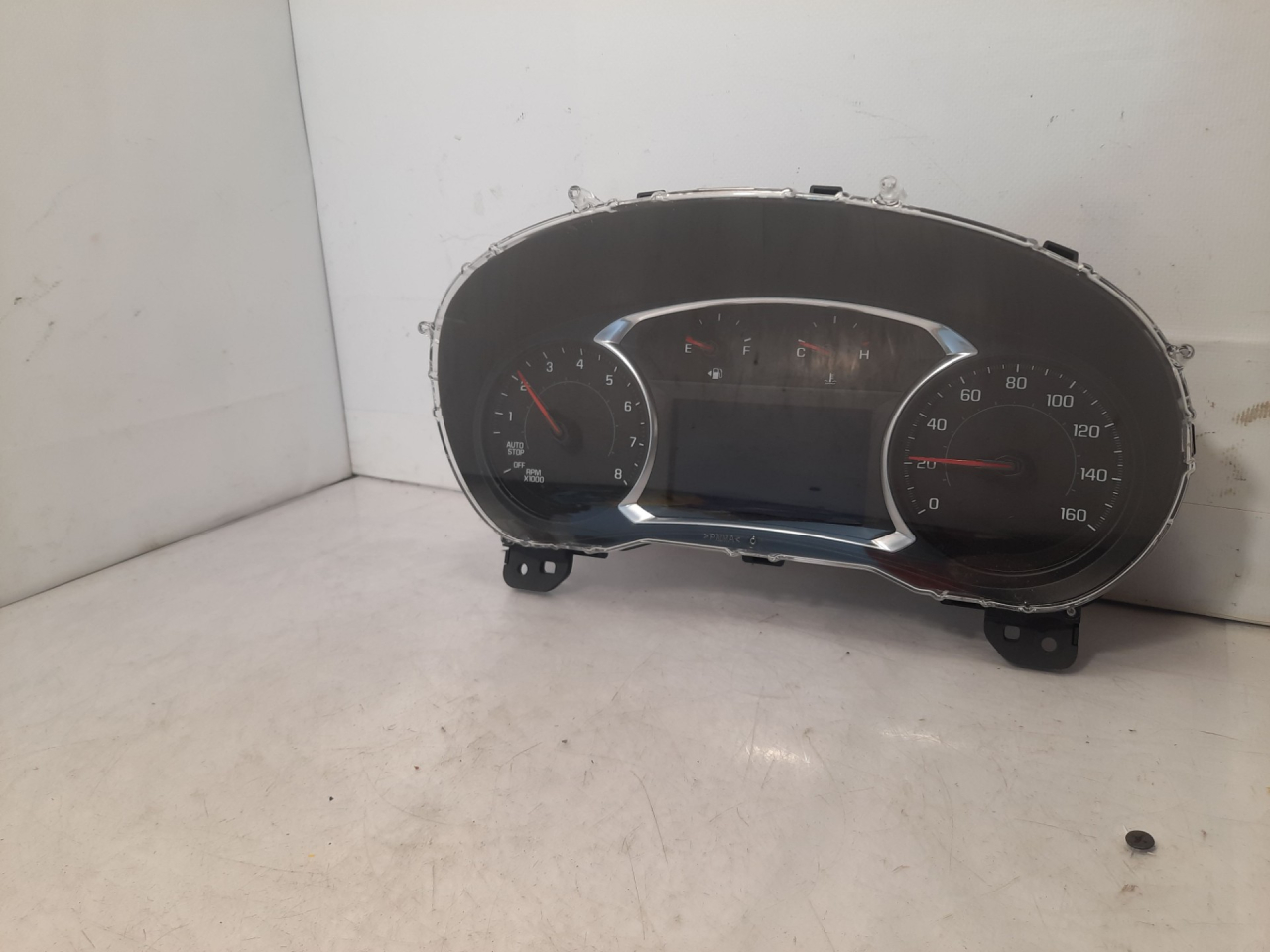 щиток приборов (приборная панель) Chevrolet Equinox 3 поколение 2018, 1.5 л., бензин, АКПП, черный, внедорожник 5 дв., полный привод, 84282824 - фото №1