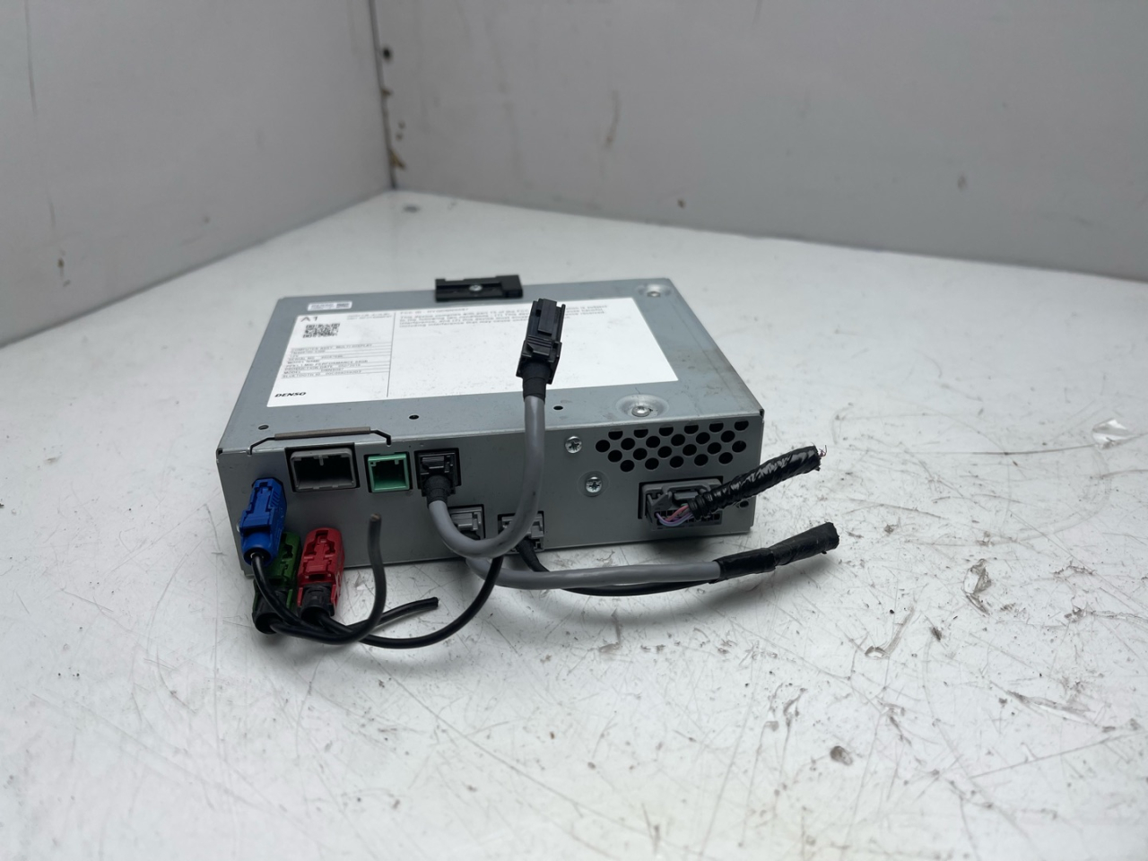 блок управления мультимедия Acura RDX 3 поколение 2020, 2.0 л., бензин, АКПП, белый, внедорожник 5 дв., полный привод, 39540TJBA118M1 - фото №1