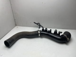 патрубок интеркулера Acura RDX 3 поколение [рестайлинг] 2021, 2.0 л., бензин, серый, внедорожник 5 дв., передний привод