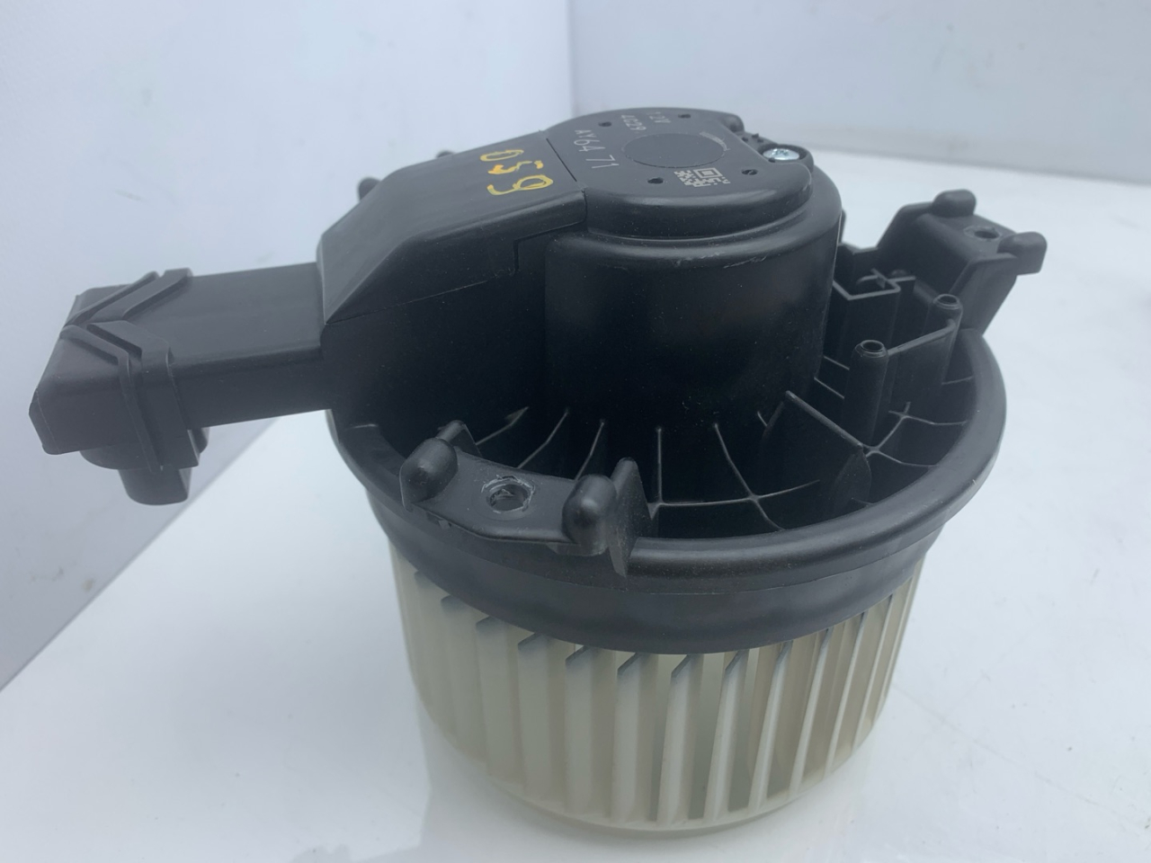 моторчик печки Acura RDX 3 поколение 2020, 2.0 л., бензин, АКПП, белый, внедорожник 5 дв., полный привод, AY6471 - фото №1