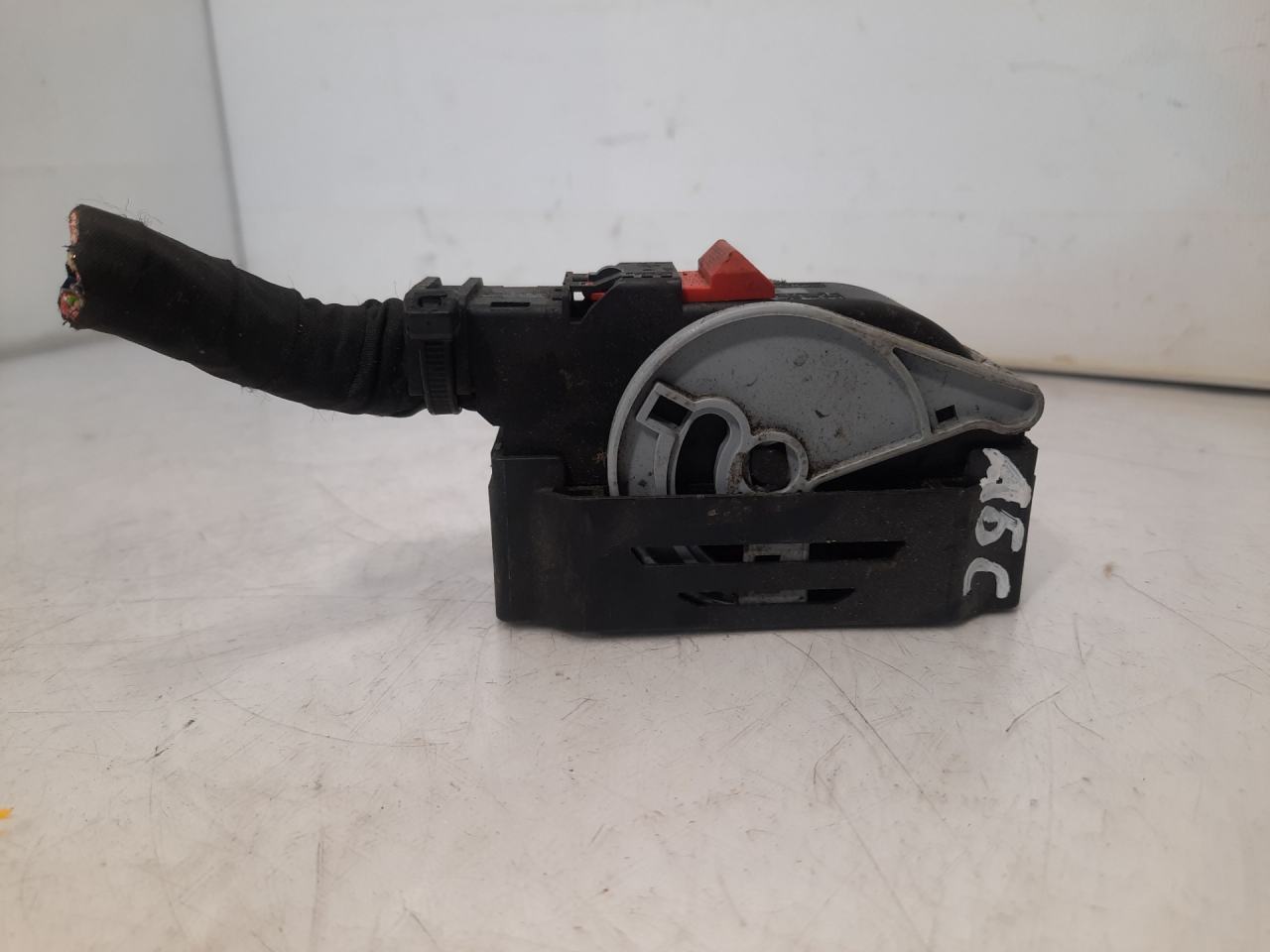 разъем (фишка) проводки Volkswagen Atlas 2018, 2.0 л., бензин, АКПП, черный, внедорожник 5 дв., передний привод - фото №1