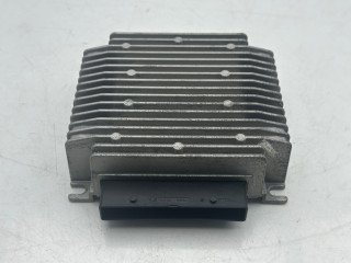 усилитель музыкальный Tesla Model S 1 поколение (2012 - 2016), 0.1 л., электро, АКПП, серый, седан, задний привод, 100483310A03