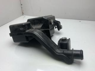 воздуховод интеркулера Acura RDX 3 поколение 2020, 2.0 л., бензин, АКПП, черный, внедорожник 5 дв., полный привод, 17230-5YF-A01