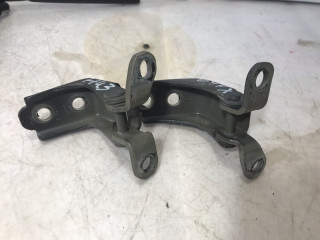 петля двери Acura RDX 3 поколение [рестайлинг] 2021, 2.0 л., бензин, серый, внедорожник 5 дв., передний привод