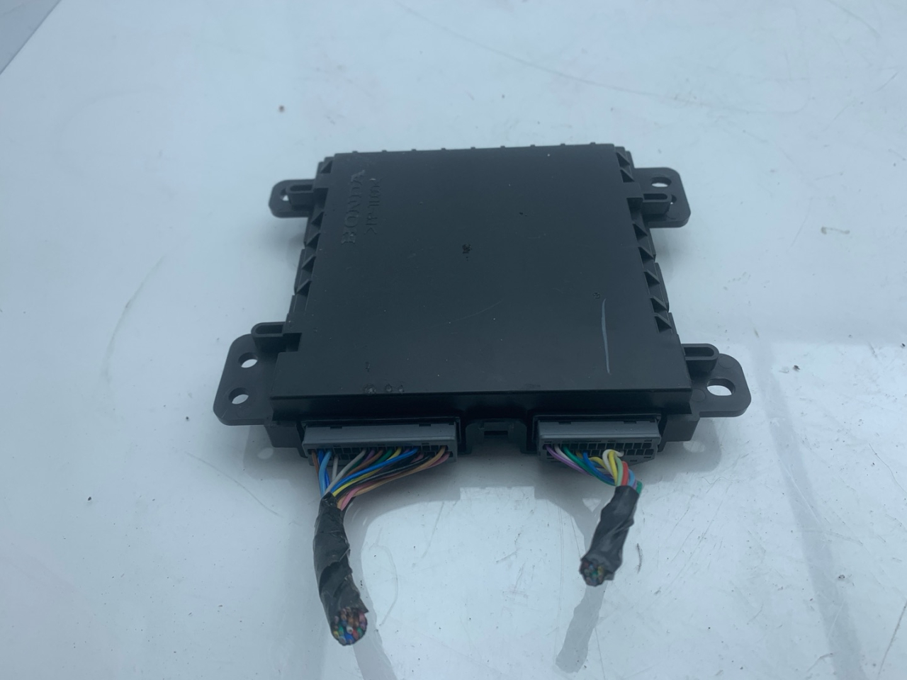 блок управления печки / климат-контроля Acura TLX 3-е поколение 2021, 2.0 л., бензин, АКПП, седан, 33820083353 - фото №1