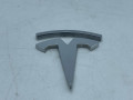 эмблема Tesla Model S 1 поколение (2012 - 2016), 0.1 л., электро, АКПП, серый, седан, задний привод - фото №2