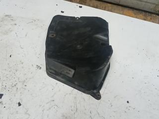 крышка воздуховода двигателя Ford Focus 2 поколение (2004 - 2008), 1.8 л., дизель, 6652A