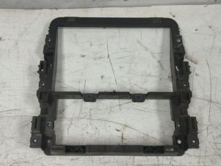 рамка под магнитолу Volkswagen Touran 1 поколение (2003 - 2006), 1.8 л., бензин, АКПП, 1T0858005A