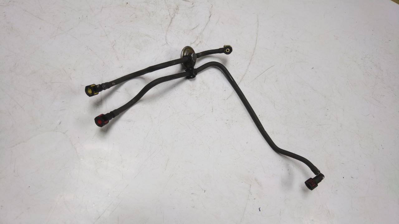 трубка топливная Ford Focus 1 поколение (1998 - 2001), 1.6 л., бензин, XS4Q9K177AA - фото №1