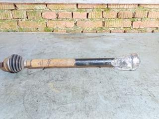 полуось передняя правая (приводной вал, ШРУС) Volkswagen Polo 4 поколение (2001 - 2005), 1.4 л., бензин, МКПП