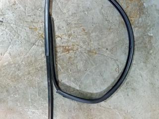 Уплотнитель стекла Toyota Aygo 1 поколение (2005 - 2008), 1.0 л., бензин, МКПП, хетчбэк 3 дв.