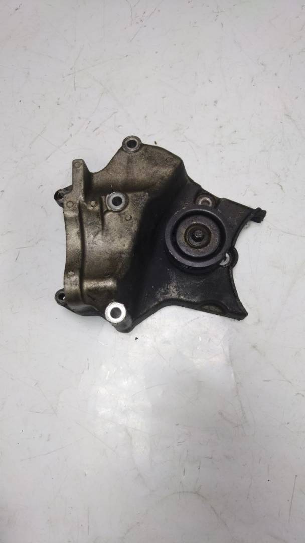 кронштейн двигателя Saab 9-3 2 поколение 2005, 1.9 л., дизель, МКПП, 55187676 - фото №1