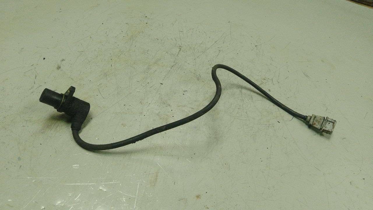 датчик коленвала Volkswagen Passat B5 1997, 1.8 л., бензин, 050906433 - фото №1