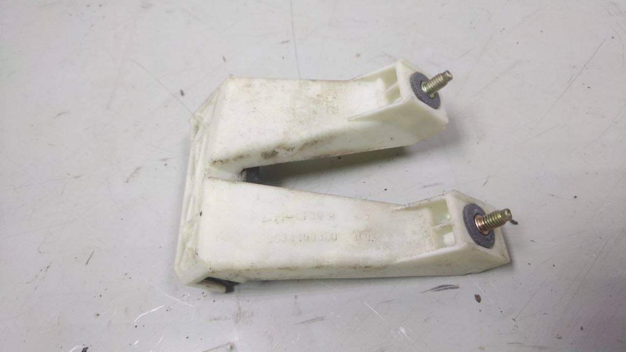 направляющая стекла задней левой Peugeot 307 1 поколение (2001 - 2005), хетчбэк 5 дв., 9634458380 - фото №1