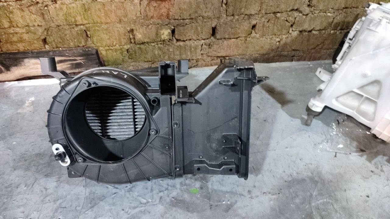 корпус отопителя (печки) Mitsubishi Lancer 9 поколение (2003 - 2010), MR513028, CAB401A075C - фото №1