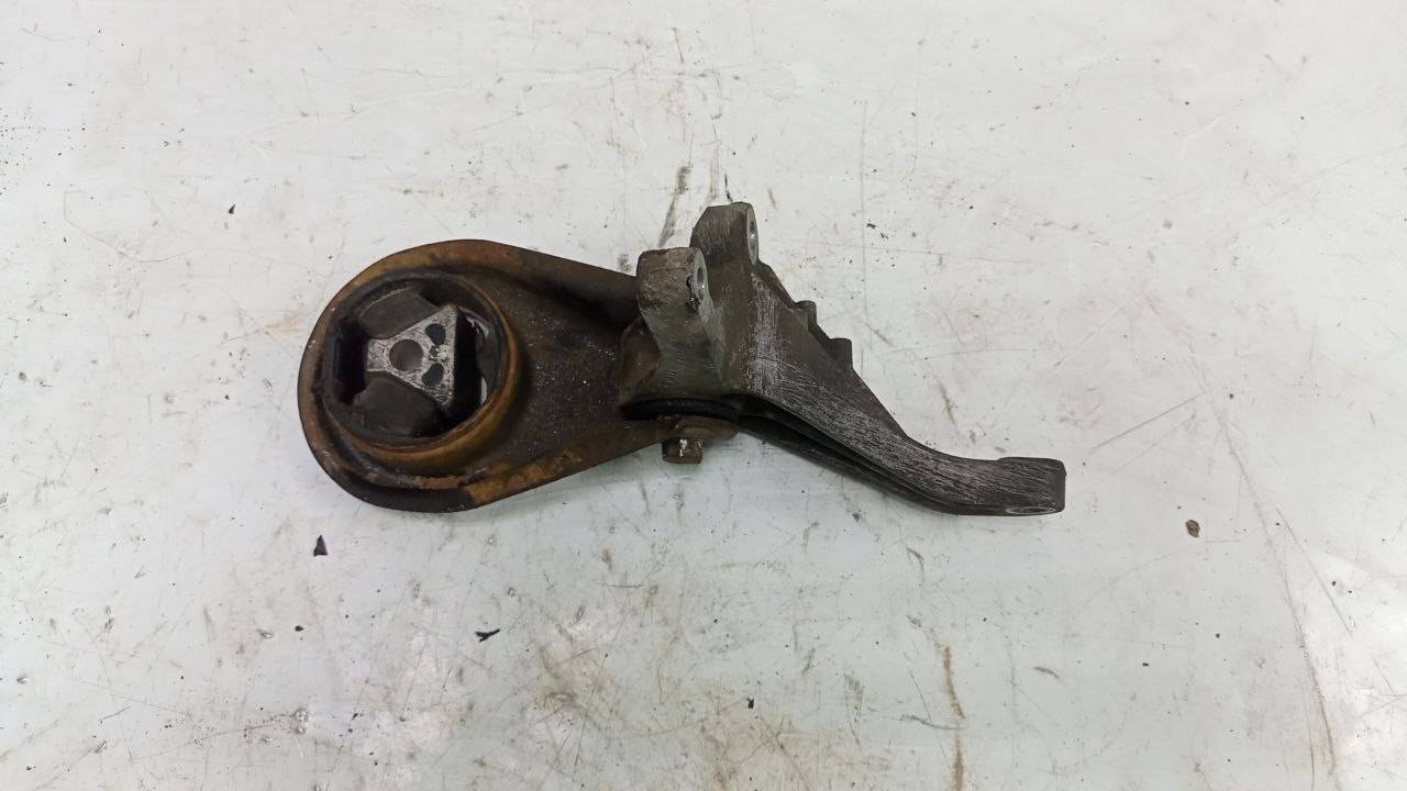 подушка крепления двигателя Ford Focus 2 поколение (2004 - 2008), 1.8 л., дизель, МКПП, 1751001 - фото №1