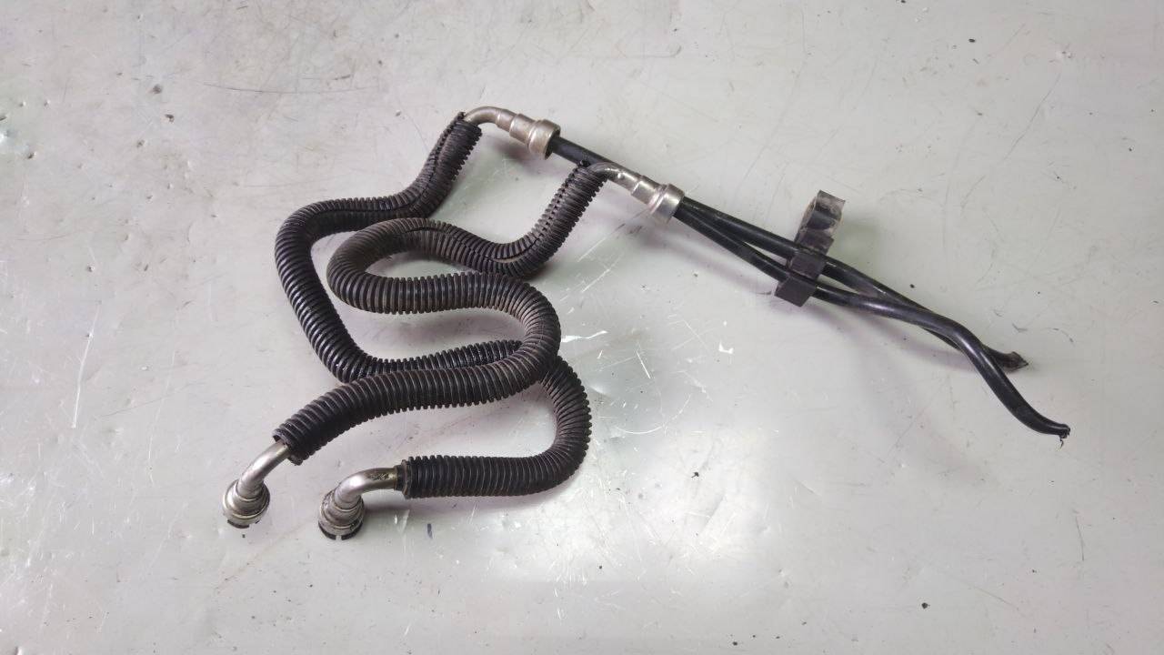 трубка топливная Dodge Caravan 4 поколение (2000 - 2007), 2.8 л., дизель - фото №1