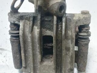 суппорт задний правый Volkswagen Golf 5 поколение (2003 - 2009), 1K0615424M