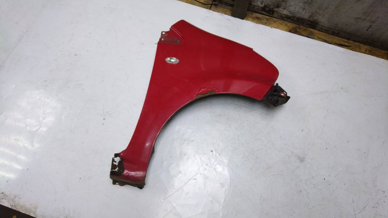 крыло переднее правое Toyota Aygo 1 поколение (2005 - 2008) - фото №1