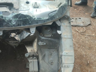 четверть передняя левая Volkswagen Touran 1 поколение (2003 - 2006), 1.8 л., бензин, АКПП