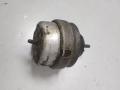 подушка крепления двигателя Volkswagen Passat B5 (1996 - 2001), 1.8 л., бензин, 8D0199379J - фото №2
