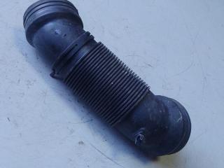 патрубок воздушного фильтра Volkswagen Passat B6 (2005 - 2010), 1K0129684L