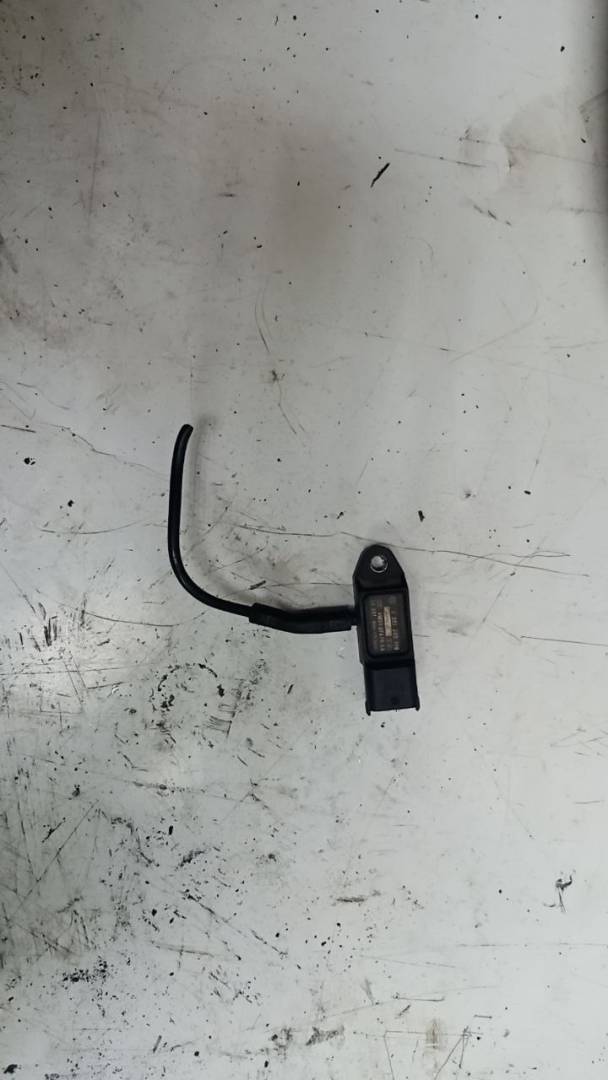 датчик абсолютного давления Ford Focus 2 поколение (2004 - 2008), 1.8 л., дизель, 4M519F479AA, 0261230120, BF27A6S5 - фото №1