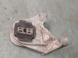 подушка крепления двигателя Volvo S80 1 поколение (1998 - 2003), 2.4 л., бензин, МКПП, 30680770