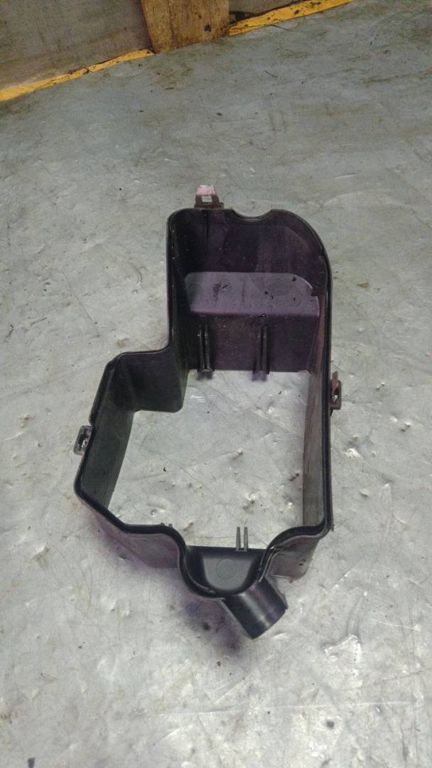 крышка блока предохранителей Volvo S80 1 поколение (1998 - 2003), 2.4 л., бензин, 9168982 - фото №1