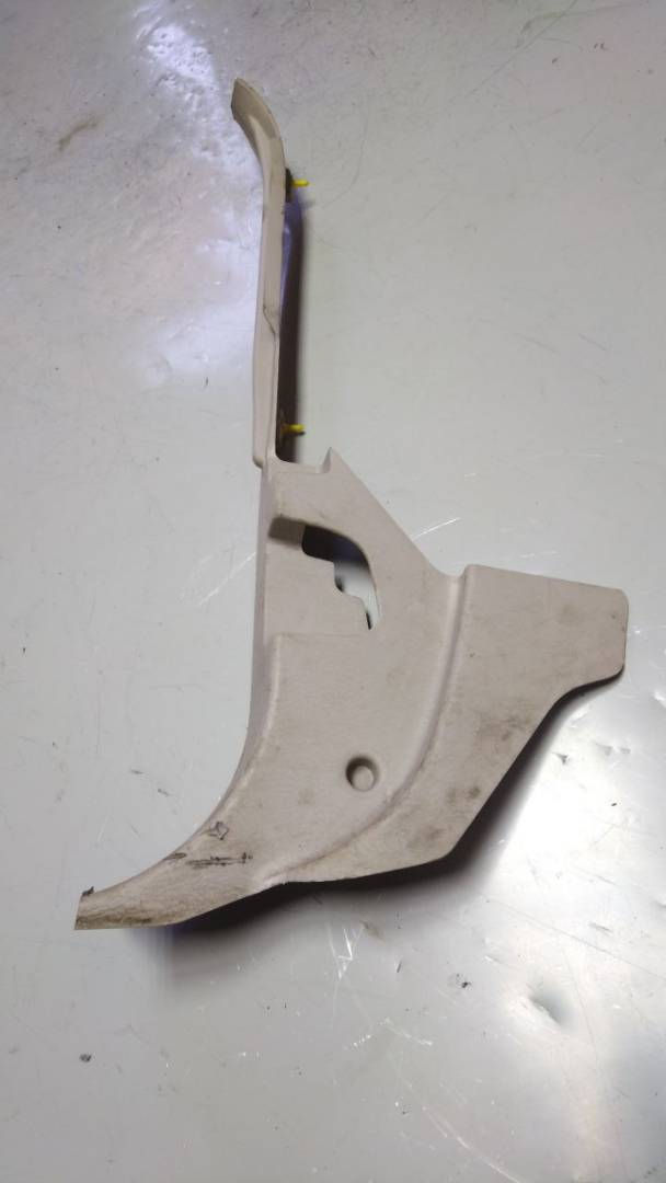 обшивка стойки центральной левой Chrysler Pacifica 1 поколение (2003 - 2008), 0TW39TRMAD - фото №1