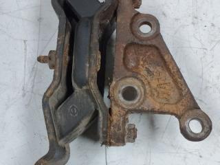 кронштейн двигателя Nissan Teana J32 (2008 - 2014), 2.5 л., бензин, 11220JN01A