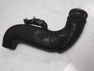 воздуховод турбокомпрессора Opel Vectra C (2002 - 2005), 1.9 л., дизель, 55558950