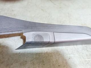 молдинг двери передней правой Ford C-Max 1 поколение 2005, 3M51R24048ACW