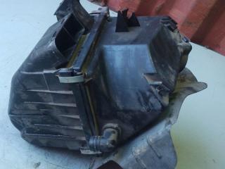 корпус воздушного фильтра Volkswagen Passat B5 1999, 1.6 л., бензин, 06B133837A