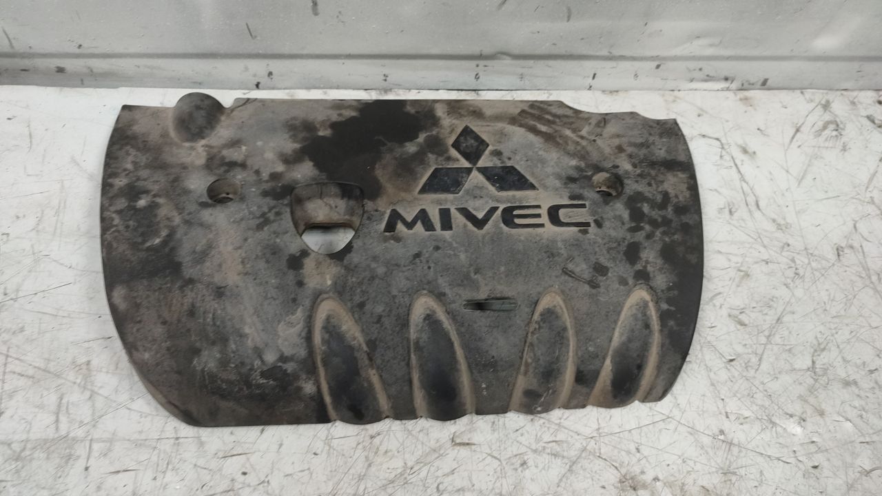 декоративная крышка двигателя Mitsubishi Lancer 10 поколение 2010, 1.8 л., бензин, МКПП - фото №1