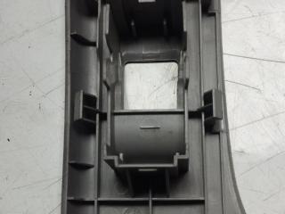 накладка блока управления стеклоподъемниками Toyota Yaris XP9 (2005 - 2009), 742310D090