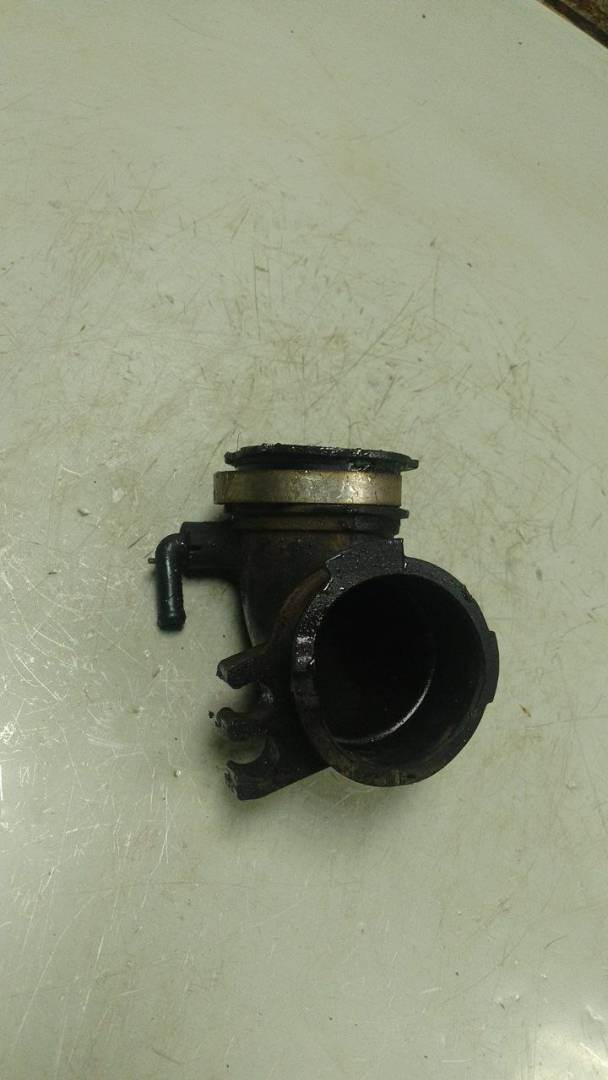 патрубок воздушного фильтра Mazda 3 BK 2005, 1.6 л., бензин, 220140811611, 0140811611 - фото №1