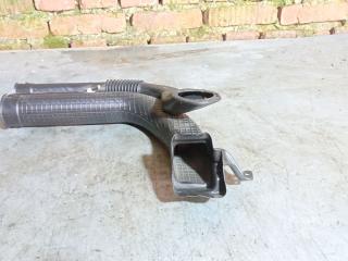 воздуховод (дефлектор) радиатора Toyota Corolla Verso 1 поколение [рестайлинг] (2004 - 2007)