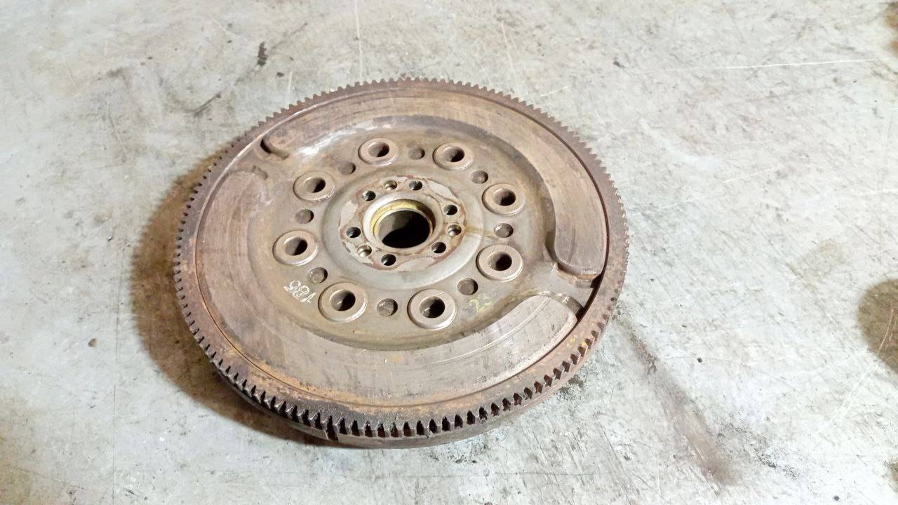 маховик Peugeot 207 1 поколение (2006 - 2009), 1.6 л., дизель, 10330000242 - фото №1