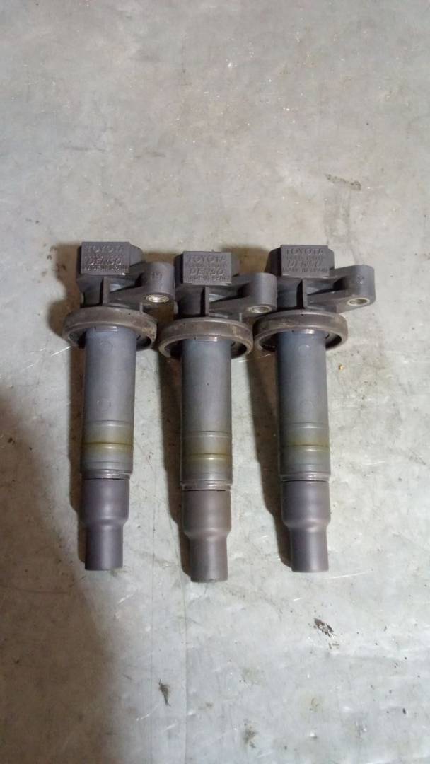 катушка зажигания Toyota Aygo 1 поколение (2005 - 2008), 1.0 л., бензин, 9008019019 - фото №1