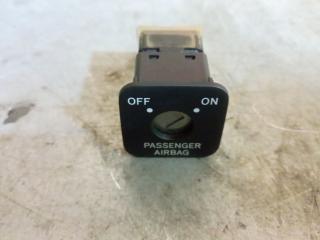 кнопка Airbag Toyota Corolla Verso 1 поколение [рестайлинг] (2004 - 2007), 1368M5D