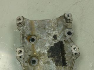 кронштейн компрессора кондиционера Alfa Romeo 147 1 поколение (2000 - 2004), 1.9 л., дизель, 60630739