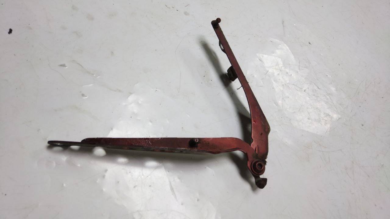 петля капота правая Volvo S80 1 поколение (1998 - 2003) - фото №1