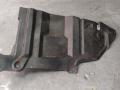 пыльник двигателя Nissan Almera N16 2000, 1.8 л., бензин, 75894WD000 - фото №4