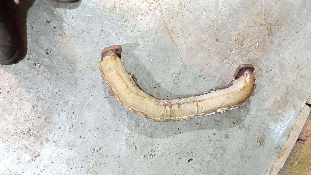 коллектор выпускной Dodge Caravan 4 поколение (2000 - 2007), бензин, 4781042AF - фото №1