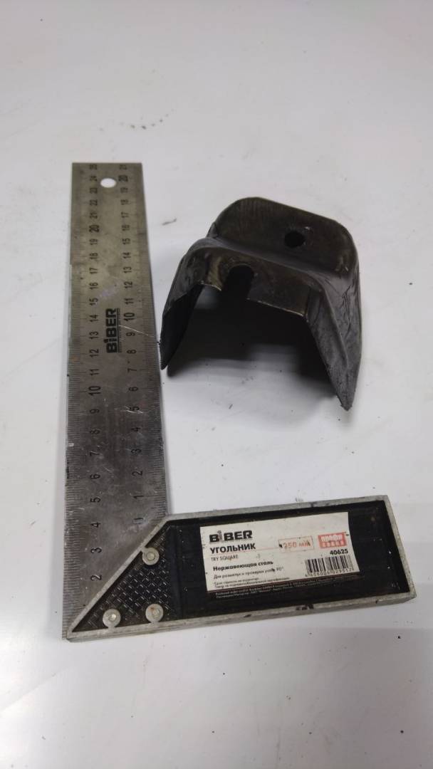 защита (экран) выпускного коллектора Volkswagen Passat B6 (2005 - 2010), 2.0 л., дизель, 03G129969G - фото №1