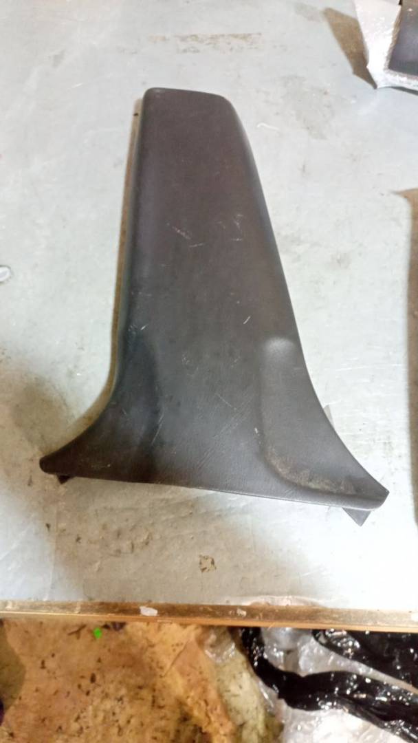 обшивка стойки центральной левой Honda Civic 7 поколение (2000 - 2003), 84171S5A0030 - фото №1