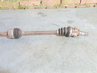 полуось передняя левая (приводной вал, ШРУС) Toyota Aygo 1 поколение (2005 - 2008), 1.0 л., бензин, МКПП