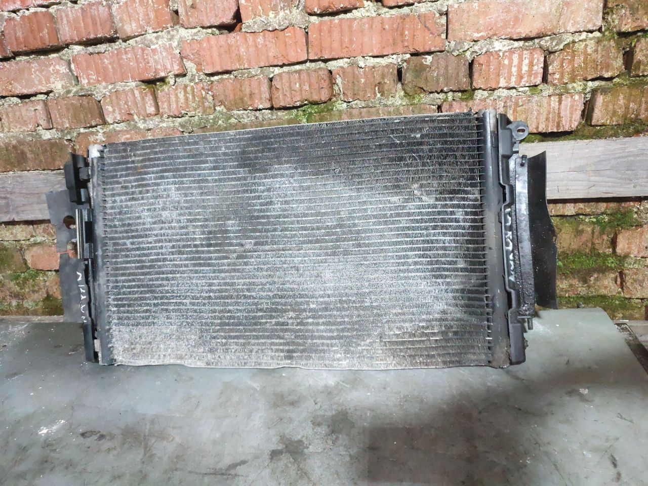 радиатор кондиционера Dodge Caravan 4 поколение (2000 - 2007), 2.8 л., дизель - фото №1